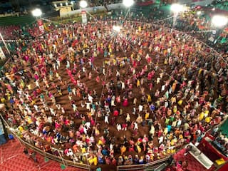 Navratri 2025: અમદાવાદમાં આટલા વાગ્યા સુધી જ ગરબા માટે મંજૂરી, મહિલાઓની સુરક્ષા પર પોલીસ આપશે વધુ ધ્યાન