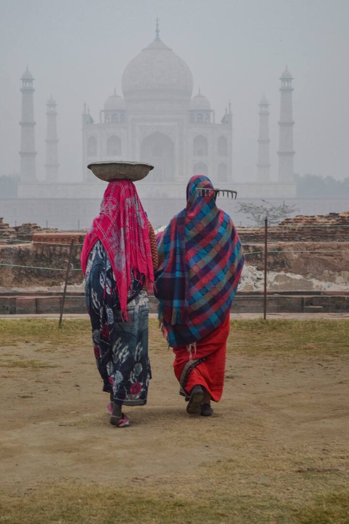 मुंबई आणि दिल्ली पेक्षा पुण्यातील हवेची गुणवत्ता खालावल्याचं चित्र बघायला मिळतंय.(Photo Credit : PTI)