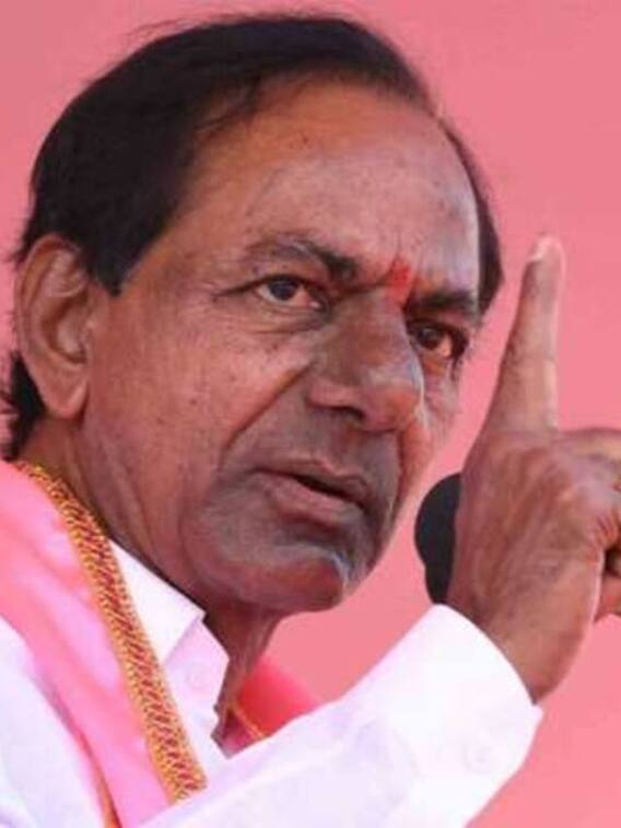 కేసుల్లో కేసీఆర్ నెంబర్ వన్ - ఏడీఆర్ రిపోర్ట్