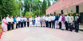 CM Bhagwant Mann: ਗੋਆ ਤੋਂ ਲੈ ਕੇ ਅਸਮ ਤੱਕ ਪੰਜਾਬ ਵੇਚੇਗਾ ਕਿੰਨੂ, 6 ਸੂਬਿਆਂ ਦੇ ਚੇਅਰਮੈਨਾਂ ਨਾਲ ਸੀਐਮ ਭਗਵੰਤ ਮਾਨ ਦੀ ਮੁਲਾਕਾਤ