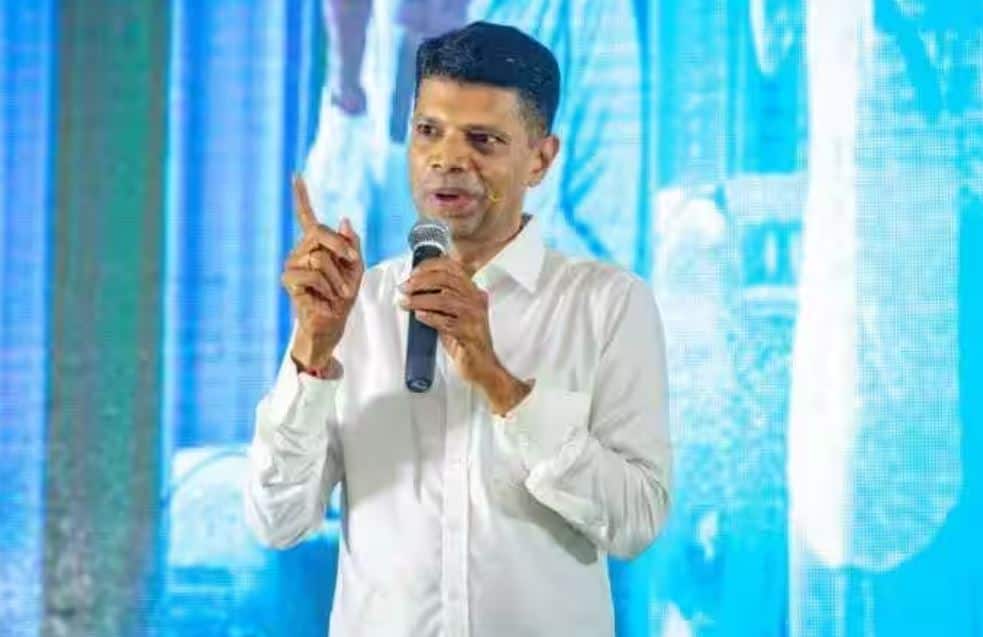 VK Pandian IAS: அமைச்சருக்கு இணையான பதவி - தமிழக ஐஏஎஸ் அதிகாரி வி.கே.பாண்டியனுக்கு ஒடிசா முதல்வர் கொடுத்த ஆஃபர்