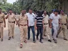 ऑनलाईन गेमिंगमुळे पोलीस कर्मचारी कर्जबाजारी, कर्ज फेडण्यासाठी लुटमारी करताना गोळीबार, एकट्याचा जीव घेतला