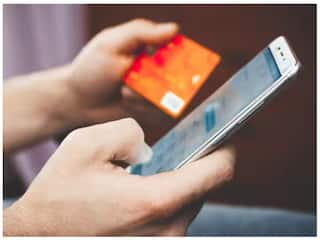 Personal Loan Rules: હવે પર્સનલ લોન અને ક્રેડિટ કાર્ડ લેવામાં થશે મુશ્કેલી, RBIએ નિયમો કર્યા કડક