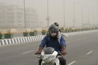 દિલ્લીની જેમ અમદાવાદની હવા પણ બની ઝેરી, પ્રદૂષણ ગંભીર સ્તરે, AQI 400ને પાર
