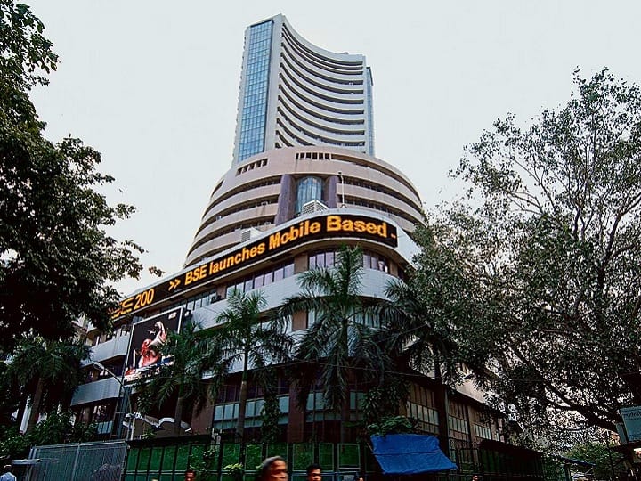 Sensex-Nifty closes at record high RBI's policy rate announcement shows remarkable results Stock Market Closing: ਰਿਕਾਰਡ ਉਚਾਈ 'ਤੇ ਬੰਦ ਹੋਇਆ ਸੈਂਸੈਕਸ-ਨਿਫਟੀ, ਆਰਬੀਆਈ ਦੇ ਨੀਤੀਗਤ ਦਰਾਂ ਬਾਰੇ ਐਲਾਨ ਦਾ ਦਿੱਸਿਆ ਕਮਾਲ