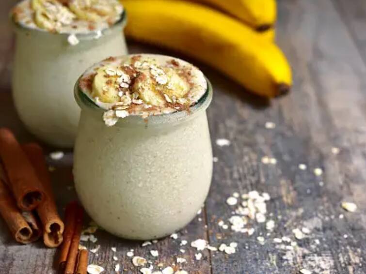 Revealing Our New Favourite Lassi Banana Walnut Lassi Recipe Try It Today Banana Walnut Lassi: செம டேஸ்டியான வாழைப்பழம் வால்நட் லஸ்சி குடிச்சு இருக்கீங்களா?