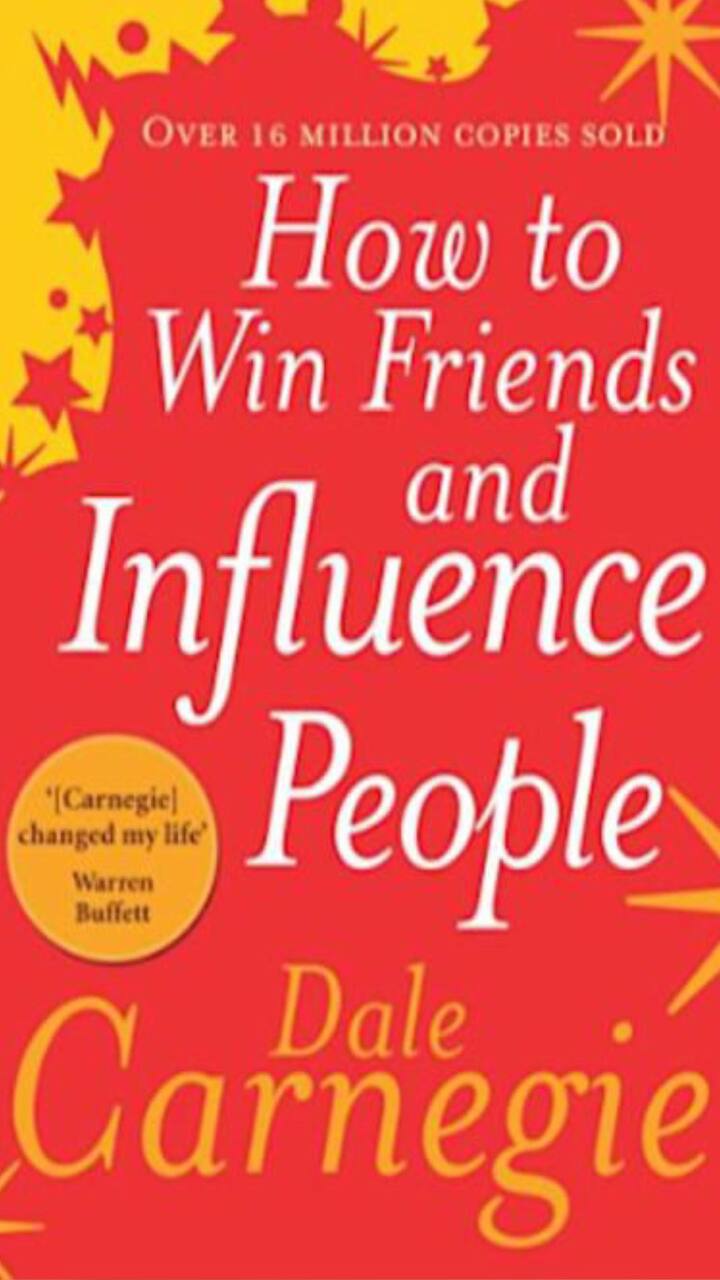 हाऊ टू विन फ्रेंड अँड इन्फ्लुएन्स पीपल ( डेल कार्नेगी ) : या पुस्तकातून तुमच्या विचारसरणीने लोकांना कसे जिंकता येईल आणिमचांगला माणूस कसा बनता येईल हे स्पष्ट केले आहे.