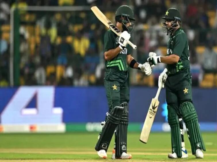 AFG vs PAK: Pakistan hit first six in the powerplay after 1168 balls AFG vs PAK: கிண்டலடித்த ரசிகர்கள்! 1168  பந்துகளுக்கு பிறகு பவர்பிளேயில் சிக்ஸர் அடித்த பாகிஸ்தான்..!