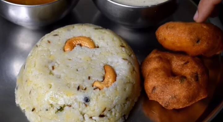 பொதுவாக பொங்கல் என்றாலே வென்பொங்கல் தான் நினைவுக்கு வரும். அது ஒரு பக்கம் இருக்க, இந்த சத்தான தினை பொங்கலை எத்தனை பேருக்கு தெரியும். இந்த தினை பொங்கல் ரெசிபி இன்றே உங்கள் வீட்டில் செய்து அசத்துங்கள்.