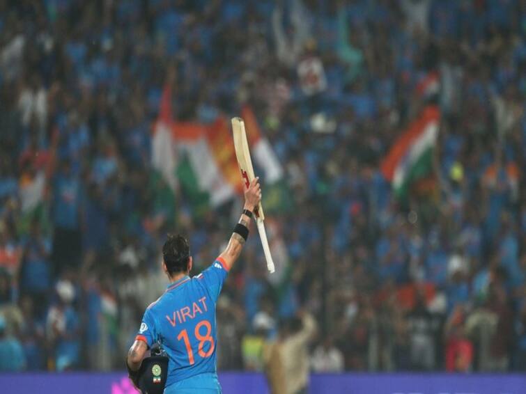 odi world cup 2023 ind vs nz virat kohli first player to score 3⃣0⃣0⃣0⃣ runs in ICC white ball tournaments Virat Kohli: கிங் ஆஃப் ரன் சேஸ்.. அதிக ரன்கள்.. அதிக கேட்சுகள்.. ஐசிசி போட்டிகளில் புதிய சாதனையை படைத்த விராட் கோலி..!