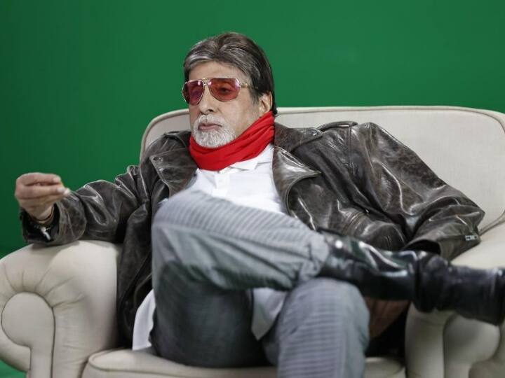 Amitabh Bachchan Crush: सदी के महानायक अमिताभ बच्चन की आज देश ही नहीं विदेश में भी तगड़ी फैन फॉलोइंग है. लेकिन क्या आप जानते हैं कि खुद बिग बी किसके फैन हैं. अगर नहीं देखिए ये खास रिपोर्ट....