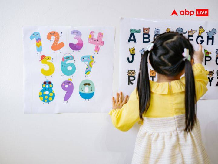 दरअसल, ये बात तो सच है कि जापान में स्कूली गर्ल्स शॉर्ट स्कर्ट पहनती हैं, लेकिन इसके पीछे कोई दबाव या नियम नहीं है. साथ ही ऐसा भी नहीं है कि हर जगह ऐसा है, जबकि कुछ स्कूल में लड़कियां या कुछ गर्ल्स ये फॉलो करती हैं.