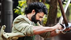 Prabhas Birthday:জন্মদিনে 'বাহুবলী'-র নায়ক...