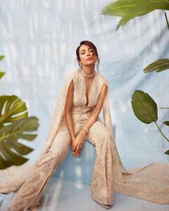 Malaika Arora Birthday: बिना फिल्में किए करोड़ों कमाती हैं फिटनेस क्वीन Malaika Arora, एक्ट्रेस की नेटवर्थ जान चकरा चाएगा सिर