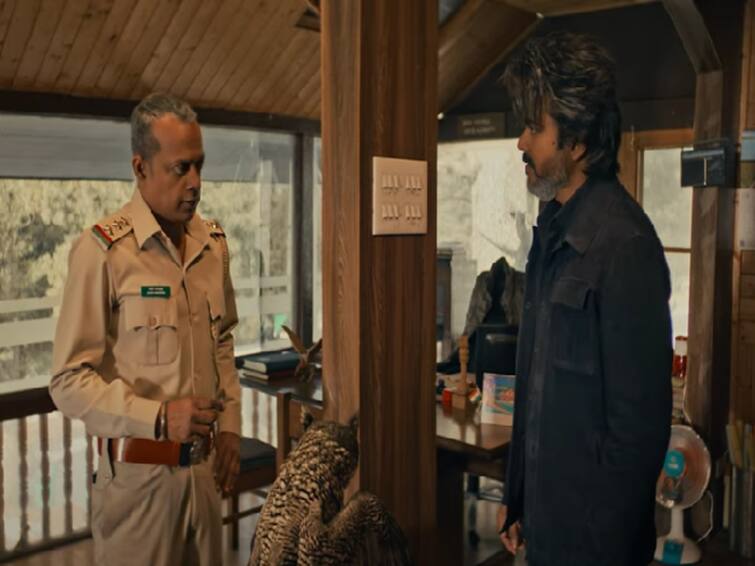 Leo movie Sneak Peek video released vijay and gautham vasudev menon video Leo Sneak Peek: நம்ம ஊருல துப்பாக்கியா.. லியோ படத்தின் சூப்பர் ஸ்னீக் பீக்..  விஜய் - கௌதம் மேனன் காட்சி வெளியீடு!