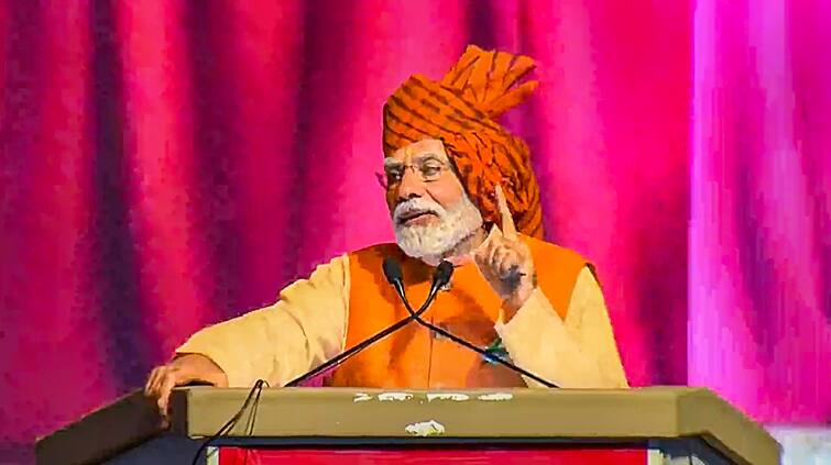 PM Narendra Modi On Inauguration Of Ram Mandir At Ayodhya From Dussehra Event At Delhi PM Narendra Modi: দশেরার অনুষ্ঠােন 'দশ সঙ্কল্প', জাতপাত এবং আঞ্চলিকতা প্রতিরোধে আহ্বান প্রধানমন্ত্রীর