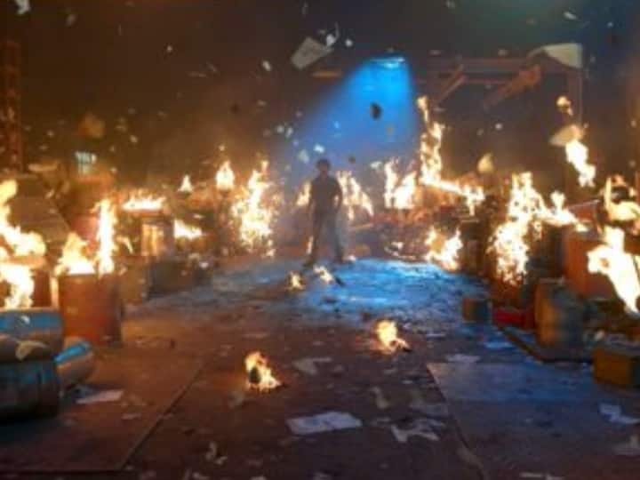 தற்போது மாஸான அடுத்த படத்தில் கமிட்டாகி உள்ளார். நானி நடிப்பில் வெளியான ‘அந்தே சுந்தரானிகி’ படத்தை இயக்கிய இயக்குநர் விவேக் ஆத்ரேயா உடன் மீண்டும் கூட்டணி சேர்கிறார்.