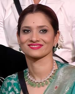 PHOTO: अंकिता लोखंडेचा ग्लॅमरस अवतार वेधतोय लक्ष!