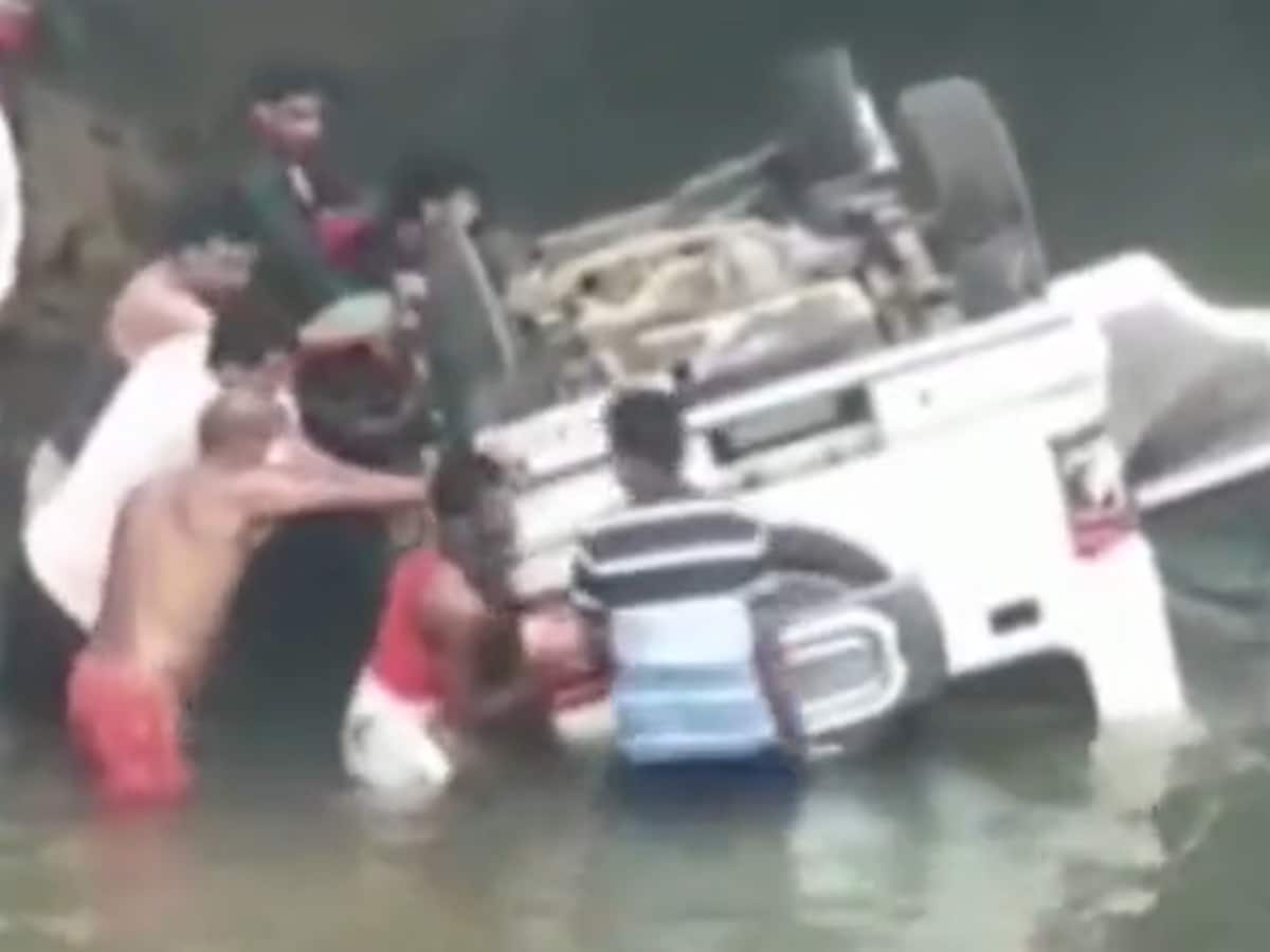 Five Of Family Killed After Car Falls Off Bridge In Jharkhand's Deoghar
