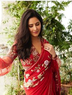 Dusshera 2023: ਕੈਟਰੀਨਾ ਕੈਫ ਨੇ ਲਾਲ ਸਾੜੀ 'ਚ ਢਾਇਆ ਕਹਿਰ, ਅਦਾਕਾਰਾ ਦੀਆਂ ਅਦਾਵਾਂ ਕਰ ਰਹੀਆਂ ਦੀਵਾਨਾ