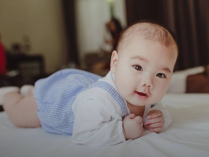 इसके बाद यहां आपको बर्थ सर्टिफिकेट से जुड़ा लिंक दिखेगा जिस पर क्लिक करें. इसके बाद आपके सामने एक फॉर्म खुल जाएगा. इस फॉर्म को आपको फिल करना होगा.