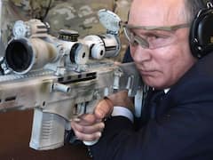 पुतिन को है इस घातक हथियार का शौक, तस्वीर भी आई थी सामने