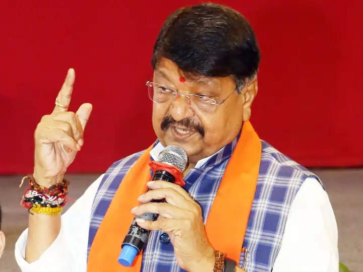 अखिलेश पर भड़के कैलाश विजयवर्गीय, कहा- ]पहले वे खुद जीत जाएं, घमंडिया गठबंधन में हर कोई पीएम बनने...'