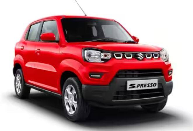 ਅਗਲੀ ਕਾਰ Maruti Suzuki S-Presso ਹੈ, ਜਿਸ ਨੂੰ ਤੁਸੀਂ CNG ਵੇਰੀਐਂਟ 'ਚ ਘਰ ਲਿਆ ਸਕਦੇ ਹੋ। ਕੰਪਨੀ ਇਸ ਕਾਰ ਲਈ 32.73 km/kg ਤੱਕ ਦੀ ਮਾਈਲੇਜ ਦਾ ਦਾਅਵਾ ਕਰਦੀ ਹੈ।
