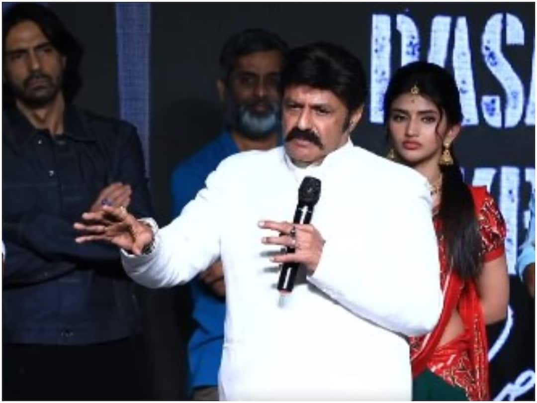 Bhagavanth Kesari: Balakrishna Gives An Update On New Song ఫ్యాన్స్‌కి గుడ్ న్యూస్ చెప్పిన బాలయ్య - 'భగవంత్ కేసరి'లో మరో పాట యాడ్ చేస్తున్నారట!