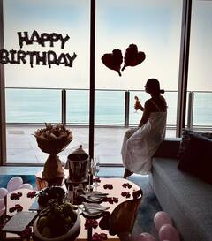 Malaika Arora बर्थडे पर अपनी उम्र बताकर हुईं बुरी तरह ट्रोल, यूजर्स बोले- 'अगले 5 साल तक 48 का ही रहना है'