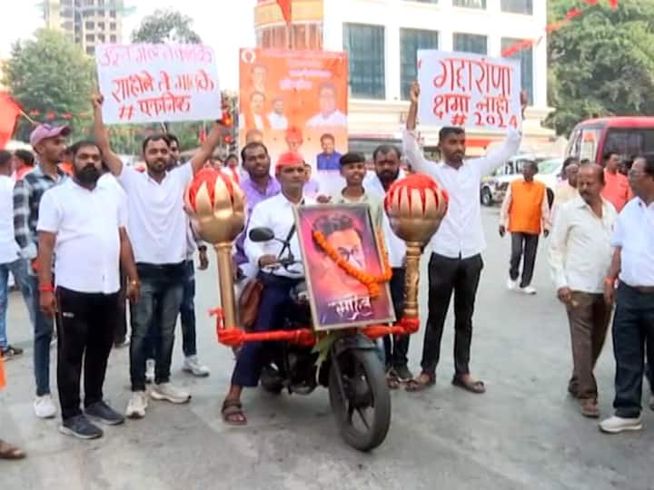 उद्धव ठाकरे संध्याकाळी पावणे आठच्या सुमारास शिवसैनिकांना संबोधित करणार आहेत.