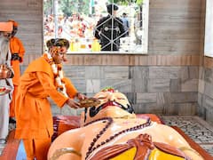 Ravan Effigies Await Dussehra Fire, Bengal Women Immerse In 'Sindoor Khela': Vijayadashami At A Glance