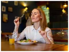 Health: શું આપ પણ ઝડપથી ભોજન કરવાનું પસંદ કરો છો? તો સાવધાન, થશે આ નુકસાન