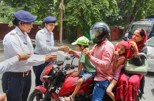 ਜਾਣਕਾਰੀ ਦੇਣ ਅਤੇ ਕੈਪਚਾ ਭਰਨ ਤੋਂ ਬਾਅਦ, ਤੁਹਾਡੇ ਸਾਰੇ ਚਲਾਨਾਂ ਦਾ ਸਟੇਟਸ ਤੁਹਾਡੇ ਸਾਹਮਣੇ ਖੁੱਲਣ ਵਾਲੀ ਸਕ੍ਰੀਨ ‘ਤੇ ਨਜ਼ਰ ਆ ਜਾਵੇਗਾ। ਤੁਹਾਡੇ ਸਾਰੇ ਜਮ੍ਹਾਂ ਅਤੇ ਨਵੇਂ ਚਲਾਨ ਇੱਥੇ ਨਜ਼ਰ ਆਉਣਗੇ।