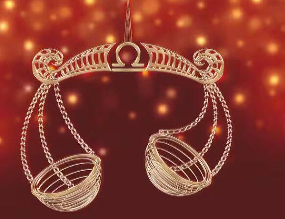 ਅੱਜ ਦਾ ਤੁਲਾ ਰਾਸ਼ੀਫਲ   ਅੱਜ ਤੁਹਾਨੂੰ ਤਰੱਕੀ ਦੇ ਨਾਲ-ਨਾਲ ਮਹੱਤਵਪੂਰਨ ਜ਼ਿੰਮੇਵਾਰੀ ਵੀ ਮਿਲੇਗੀ। ਸਰਕਾਰੀ ਸ਼ਕਤੀ ਦਾ ਲਾਭ ਮਿਲੇਗਾ। ਬੇਰੁਜ਼ਗਾਰਾਂ ਨੂੰ ਰੁਜ਼ਗਾਰ ਮਿਲੇਗਾ। ਕਾਰੋਬਾਰ ਵਿੱਚ ਨਵੇਂ ਪ੍ਰਯੋਗ ਲਾਭਦਾਇਕ ਸਾਬਤ ਹੋਣਗੇ। ਉਦਯੋਗ ਦੇ ਵਿਸਤਾਰ ਦੀ ਯੋਜਨਾ ਸਫਲ ਹੋਵੇਗੀ। ਕਿਸੇ ਜ਼ਰੂਰੀ ਕੰਮ ਵਿੱਚ ਸਫਲਤਾ ਮਿਲਣ ਦੀ ਸੰਭਾਵਨਾ ਹੈ। ਰਾਜਨੀਤੀ ਵਿੱਚ ਅਹੁਦਾ ਅਤੇ ਮਾਣ ਵਧੇਗਾ। ਅੱਜ ਦਾ ਦਿਨ ਆਮ ਤੌਰ ‘ਤੇ ਤੁਹਾਡੇ ਲਈ ਵਿੱਤੀ ਲਾਭ ਅਤੇ ਤਰੱਕੀ ਦਾ ਦਿਨ ਰਹੇਗਾ। ਕੰਮ ਹੌਲੀ-ਹੌਲੀ ਕੀਤਾ ਜਾਵੇਗਾ।