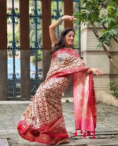 Deepika Singh Photo: સાડીમાં દીપિકા સિંહનો જોવા મળ્યો આગવો ઠાઠ, ટ્રેડિશનલ લુકમાં ગોર્જિયસ લાગી અભિનેત્રી