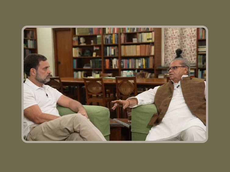 Rahul Gandhi has interviewed Satyapal Malik Ex governor of J&K and released the video on his YouTube channel Rahul Gandhi Interviewed Satyapal Malik : पुलवामा हल्ला, शेतकरी आंदोलनावरून मोदी सरकारला घेरणाऱ्या माजी राज्यपाल सत्यपाल मलिकांची थेट राहुल गांधींनी घेतली मुलाखत!