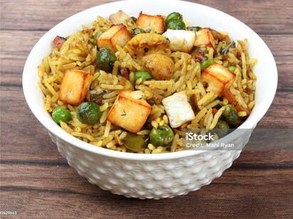 Achaari Paneer Pulao Recipe procedure Achaari Paneer Pulao : சுவையான அச்சாரி பனீர் புலாவ் ரெசிபி.. எளிமையாக எப்படி செய்வதென்று பார்க்கலாம்..