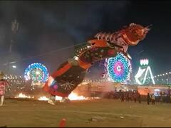 कंगना रनौत के नाम की घोषणा होते ही गिरा रावण का पुतला, कई कोशिशों के बाद भी नहीं मार पाईं बाण