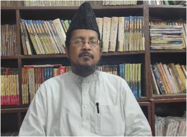 UP News: मदरसों को नोटिस मिलने पर भड़क उठे मौलाना शहाबुद्दीन रजवी, कहा- 'ये संविधान के विरुद्ध' National President of All India Muslim Jamaat Maulana Mufti Shahabuddin Razvi Barelvi on notice to Madrasa ANN UP News: मदरसों को नोटिस मिलने पर भड़क उठे मौलाना शहाबुद्दीन रजवी, कहा- 'ये संविधान के विरुद्ध'