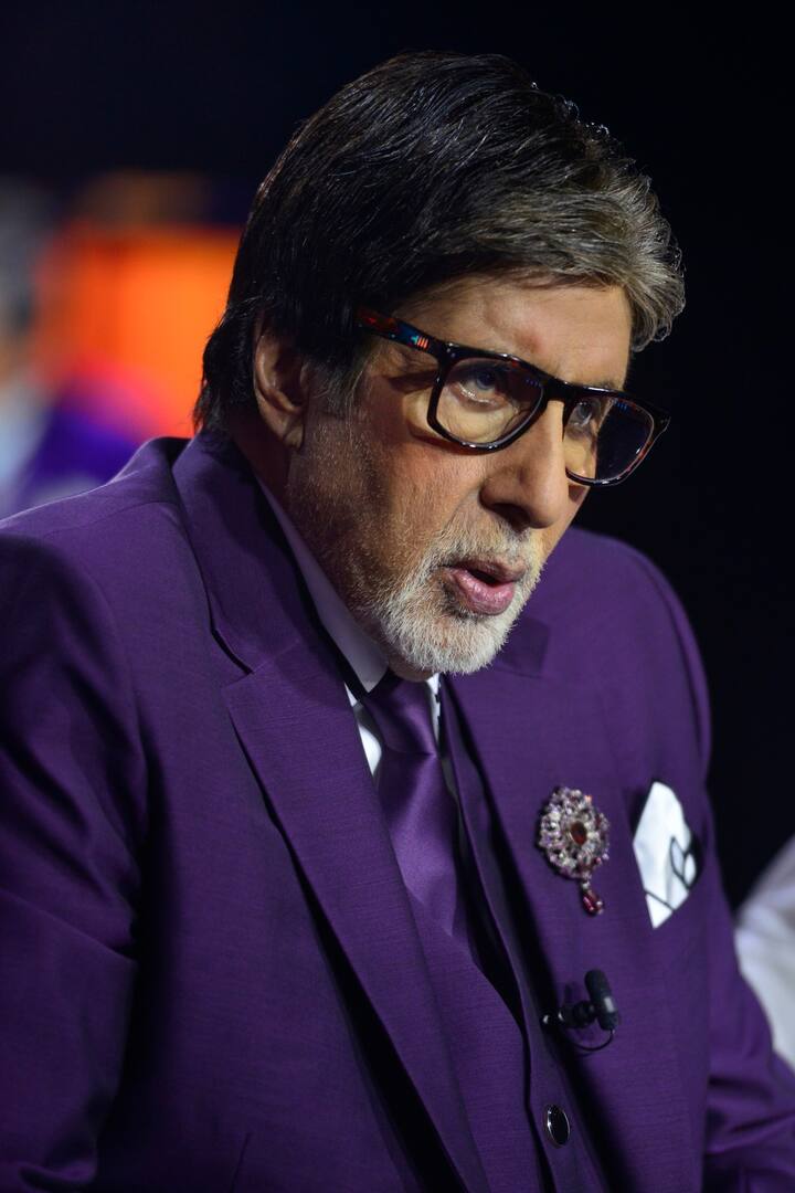 इसके बाद जब भी वो जूता मुझे मिलता था, तो मैं हमेशा उसे अपने तकिए के नीचे रखकर सोता था. क्योंकि वो मेरे लिए पेरेंट्स का दिया हुआ अनमोल तोहफा था.