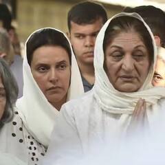 Bishan Singh Bedi Funeral: બિશન સિંહ બેદીના અંતિમ સંસ્કારમાં સામેલ થયા કપિલ દેવ અને શર્મિલા ટાગોર