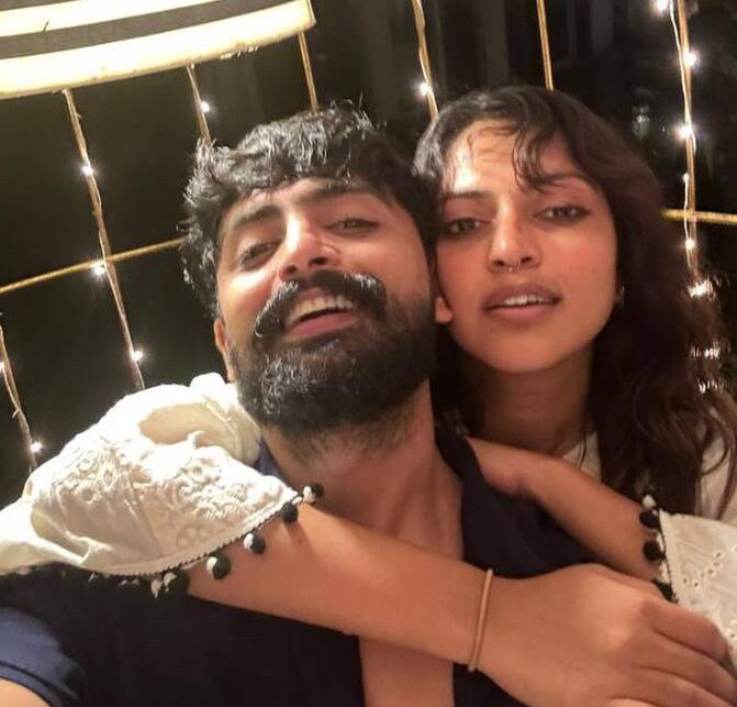 தலைவா படத்தின் போது இயக்குநர் ஏ.எல்.விஜய்யுடன் காதல் ஏற்பட்டு இருவீட்டார் சம்மதத்துடன் திருமணம் செய்துக் கொண்டார். ஆனால் அடுத்த சில ஆண்டுகளிலேயே இந்த தம்பதியினர் பிரிந்தனர். இதனிடையே மீண்டும் அமலா திருமணம் செய்துக் கொண்டதாக தகவல்கள் பரவிய நிலையில் அவர் அதனை உறுதிப்படுத்தவில்லை.