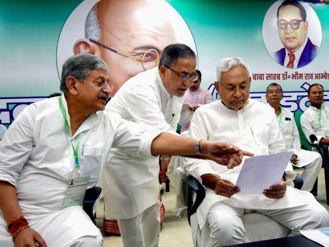 Nitish Kumar Party JDU Released Second List Of 5 Candidates In Madhya  Pradesh Elections 2023 | MP Elections 2023: मध्य प्रदेश चुनाव में JDU ने 5  उम्मीदवारों की दूसरी लिस्ट जारी की,