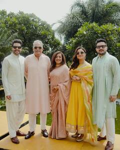 Parineeti Chopra Choora Ceremony Photos: पीले सूट पर काला चश्मा लगाकर पटाखा कुड़ी लगीं परिणिती चोपड़ा, देखें चूड़ा सेरेमनी की फोटोज़