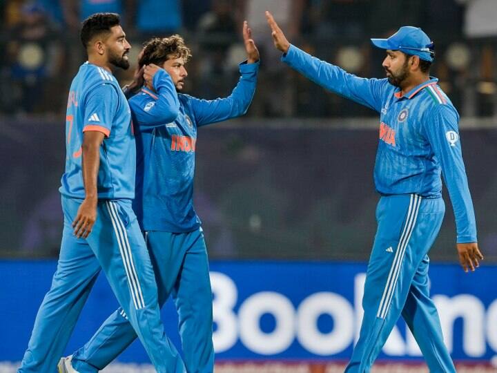 IND vs SL: टीम इंडिया के फैंस के लिए मुंबई में होने वाले मैच से जुड़ी गुड न्यूज, जानें कब से खरीद सकेंगे टिकट india vs sri lanka match tickets booking time date world cup 2023 wankhede stadium mumbai IND vs SL: टीम इंडिया के फैंस के लिए मुंबई में होने वाले मैच से जुड़ी गुड न्यूज, जानें कब से खरीद सकेंगे टिकट