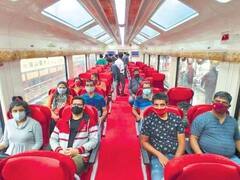 Indian Railways: विस्टाडोम कोच से कश्मीर की वादियों का सफर होगा और मनमोहक, खूबसूरत तस्वीरें दिखा रहीं कहानी