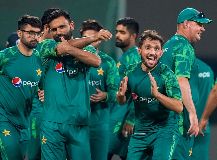 Babar Azam-led Pakistan cricket teams find themselves in a tricky spot after losing back-to-back matches in the ICC Cricket World Cup 2023 tournament.