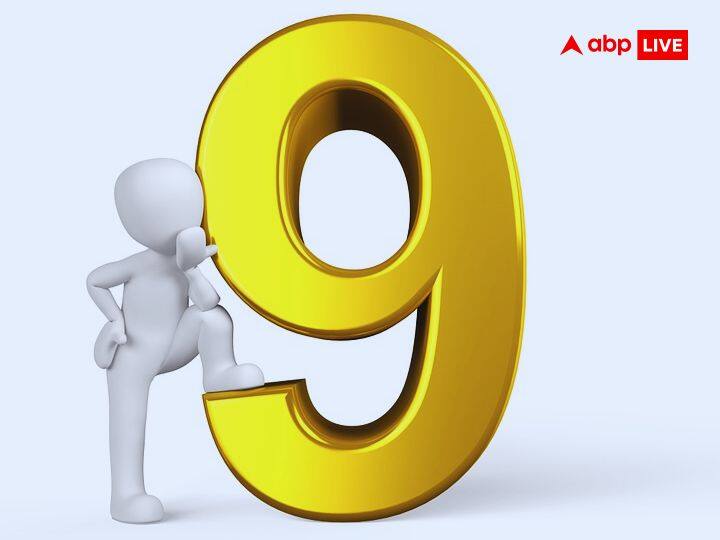 मूलांक 9- मूलांक 9 वालों के लिए नवंबर का महीना निजी और कार्यक्षेत्र दोनों मोर्चों पर काफी शानदार रहने वाला है. कार्यक्षेत्र में आपके पदोन्नति के अवसर बनेंगे. आपका मन बहुत प्रसन्न रहेगा. काम से संबंधित किसी यात्रा पर जाना पड़ सकता है. नवंबर का महीना आपके लिए बहुत लाभदायी रहने वाली है. पार्टनर के साथ आपके संबंधों में स्थिरता आएगी. करियर में कई नए अवसर मिलेंगे.