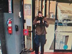 अमेरिका के ल्यूइस्टन शहर में मास शूटिंग, अंधाधुंध फायरिंग में 22 लोगों की मौत, 50 से ज्यादा घायल